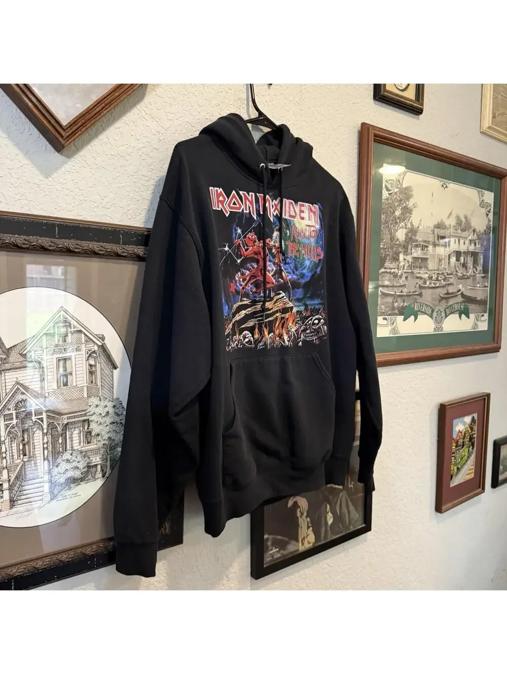 Vintage 00s RARE Iron Maiden Hoodie Men's Medium Black Run To The Hills Pullover